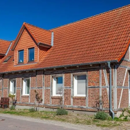 04 Leuchtturm Apartment Seedorf (Rugen)